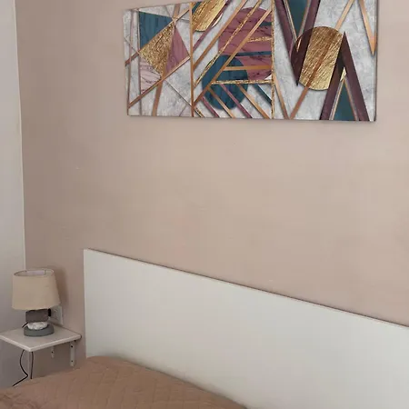 Casa In Centro Il Tetto Dei Nonni Giannetta 公寓 *
